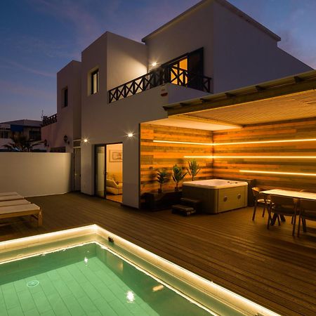 Villa Victoria - Playa Blanca ภายนอก รูปภาพ